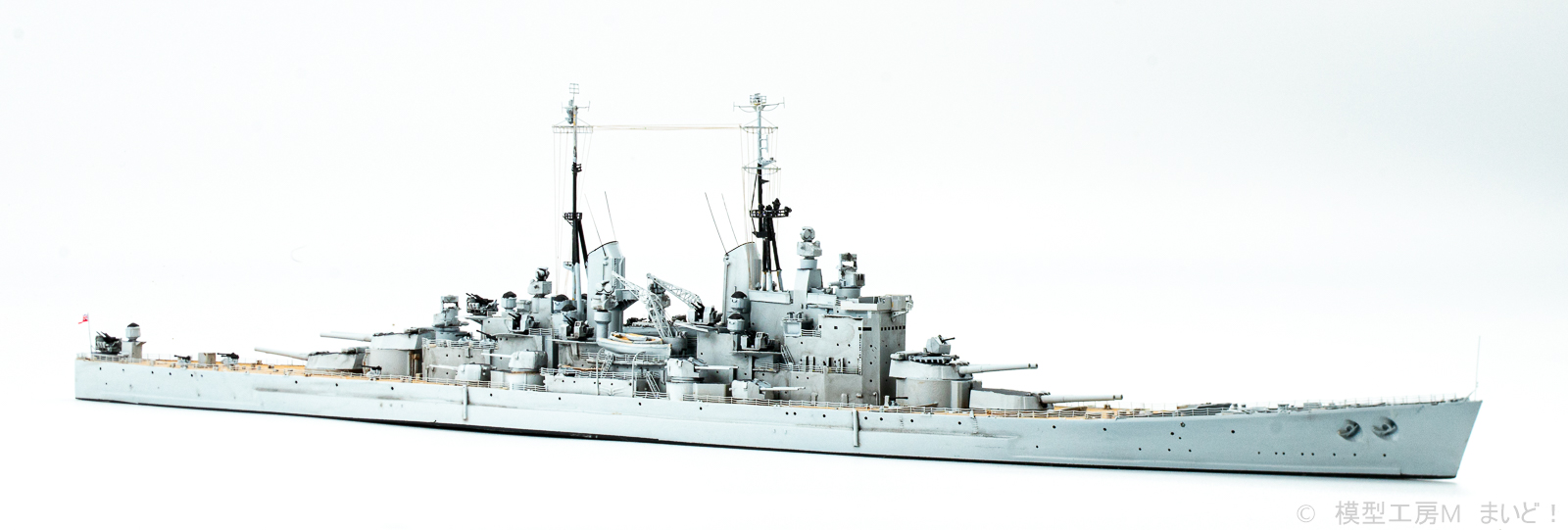 オストリッチホビー　1/700 イギリス海軍戦艦　ヴァンガード　完成品