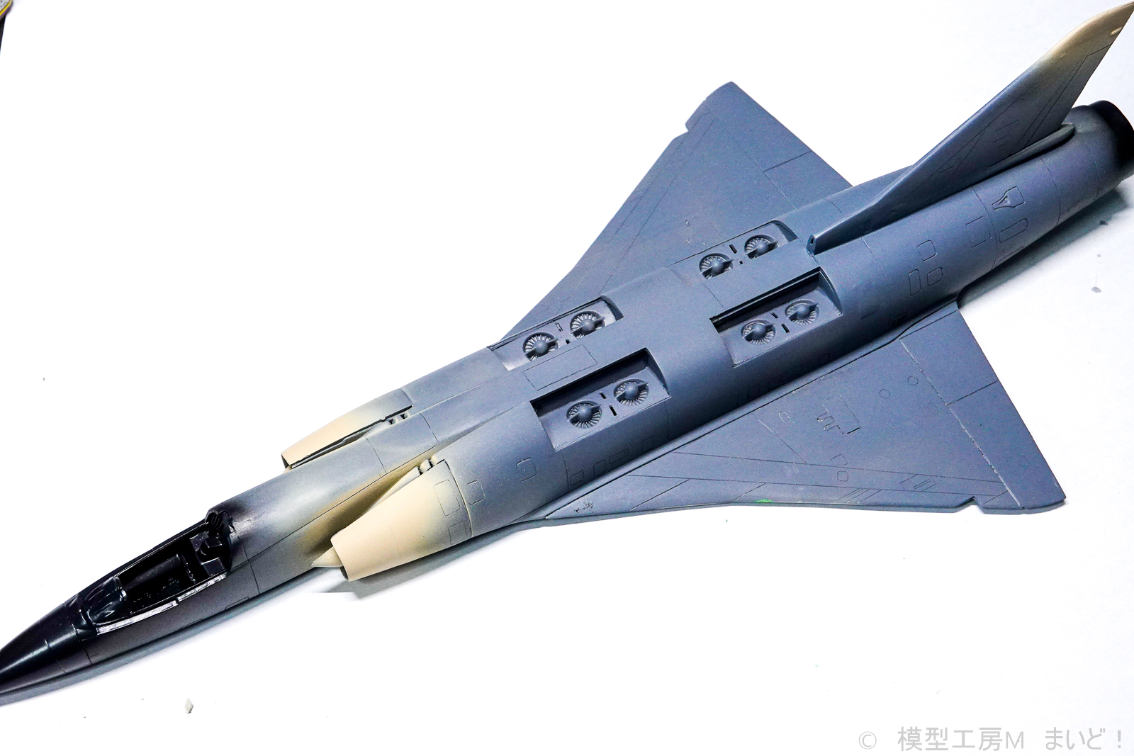 モデルズビット 1/72 ミラージュIII V-02垂直離着陸実験機 完成品 