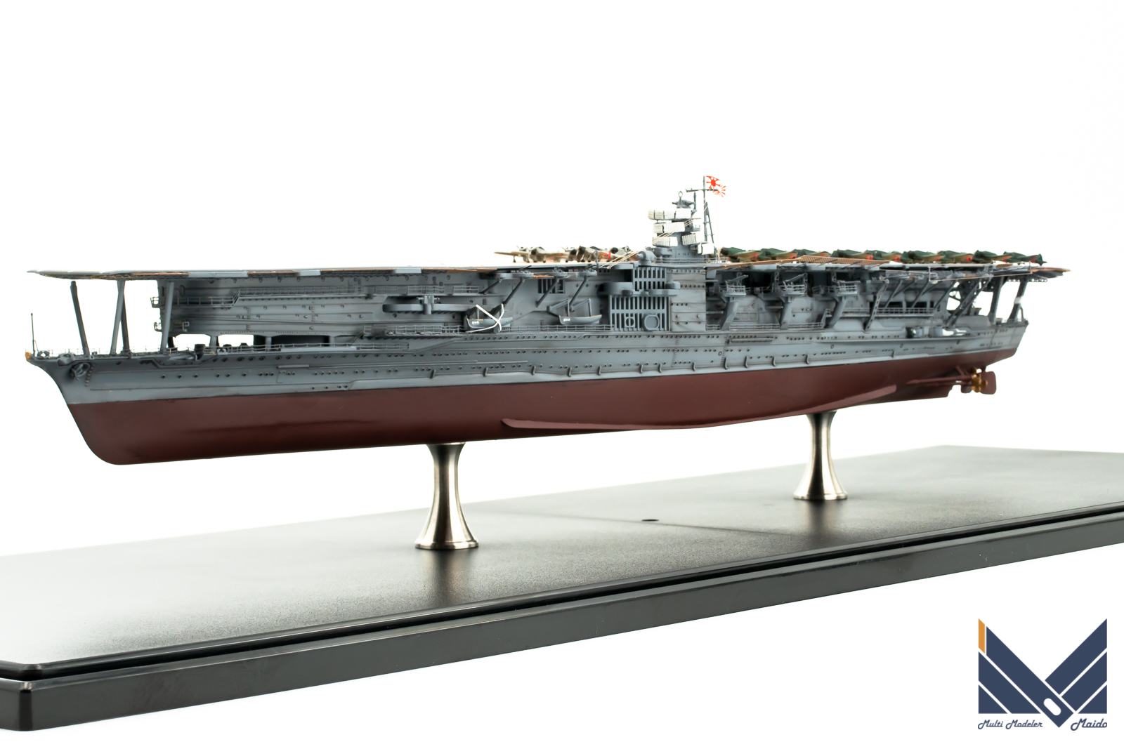ハセガワ　1/700　日本海軍航空母艦　赤城　フルハル　真珠湾攻撃　プラモデル　完成品