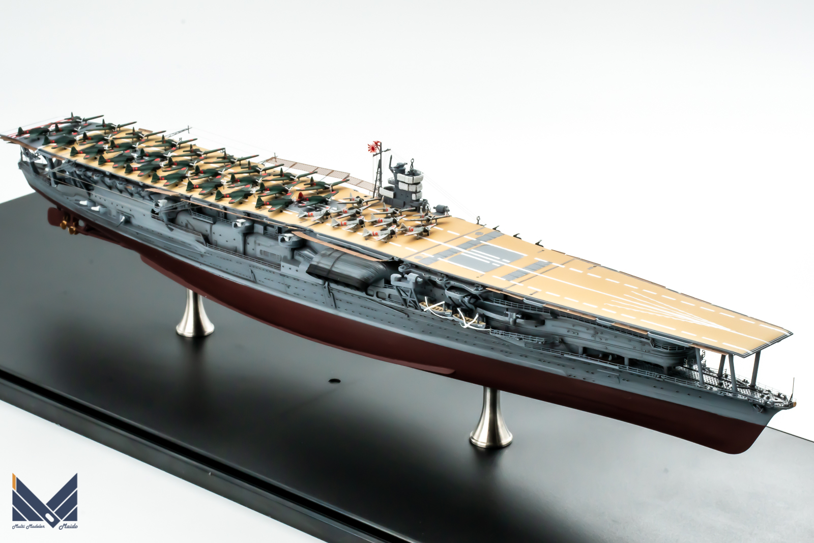 ハセガワ　1/700　日本海軍航空母艦　赤城　フルハル　真珠湾攻撃　プラモデル　完成品