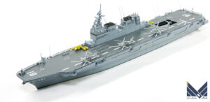アオシマ　1/700　海上自衛隊　ひゅうが　プラモデル　完成品