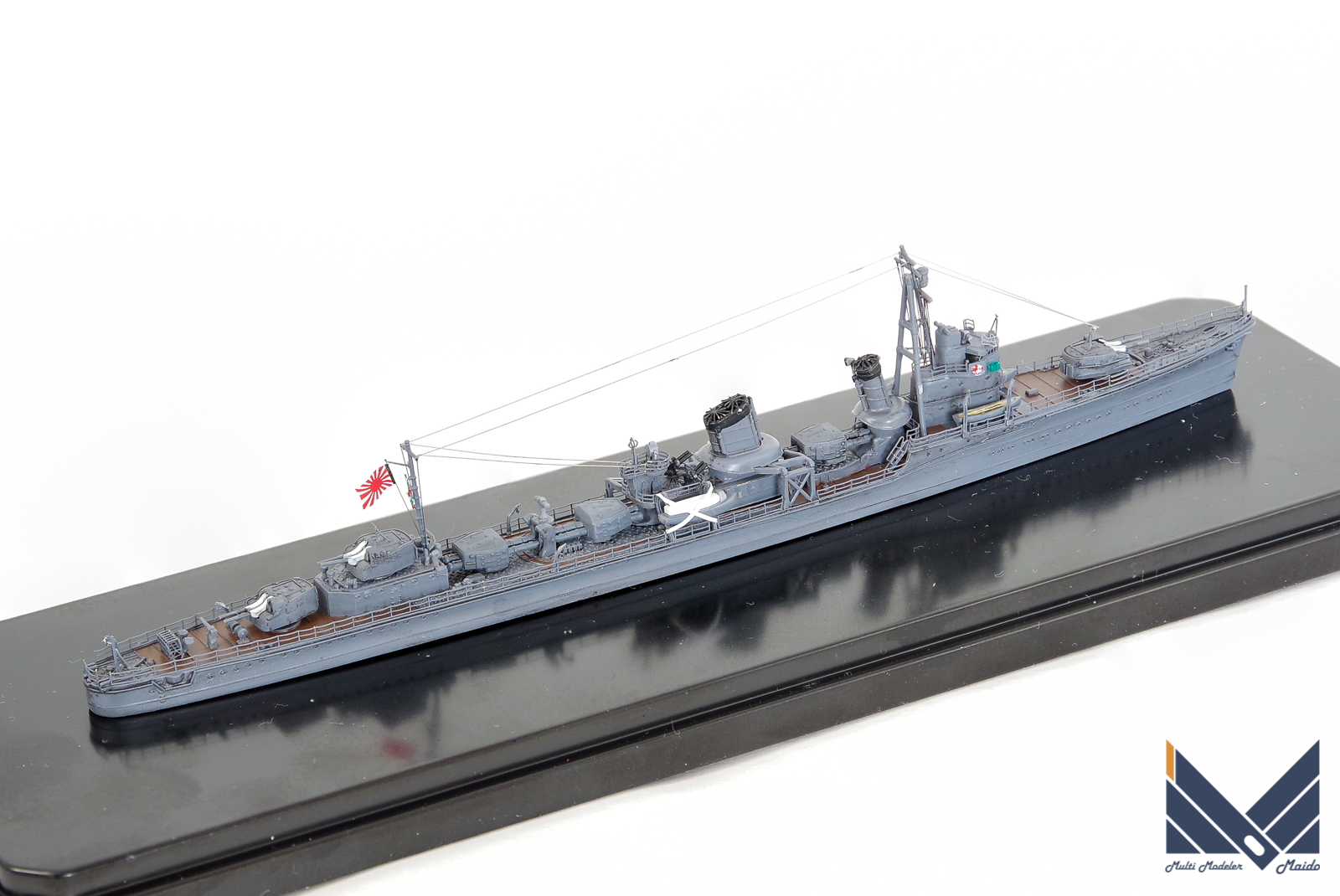 ヤマシタホビー　1/700 日本海軍特型駆逐艦　雷　プラモデル　完成品