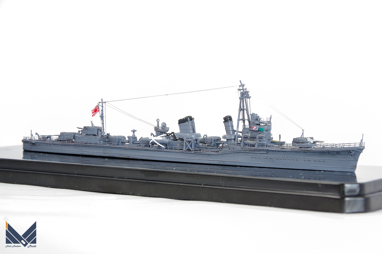 ヤマシタホビー　1/700 日本海軍特型駆逐艦　雷　プラモデル　完成品