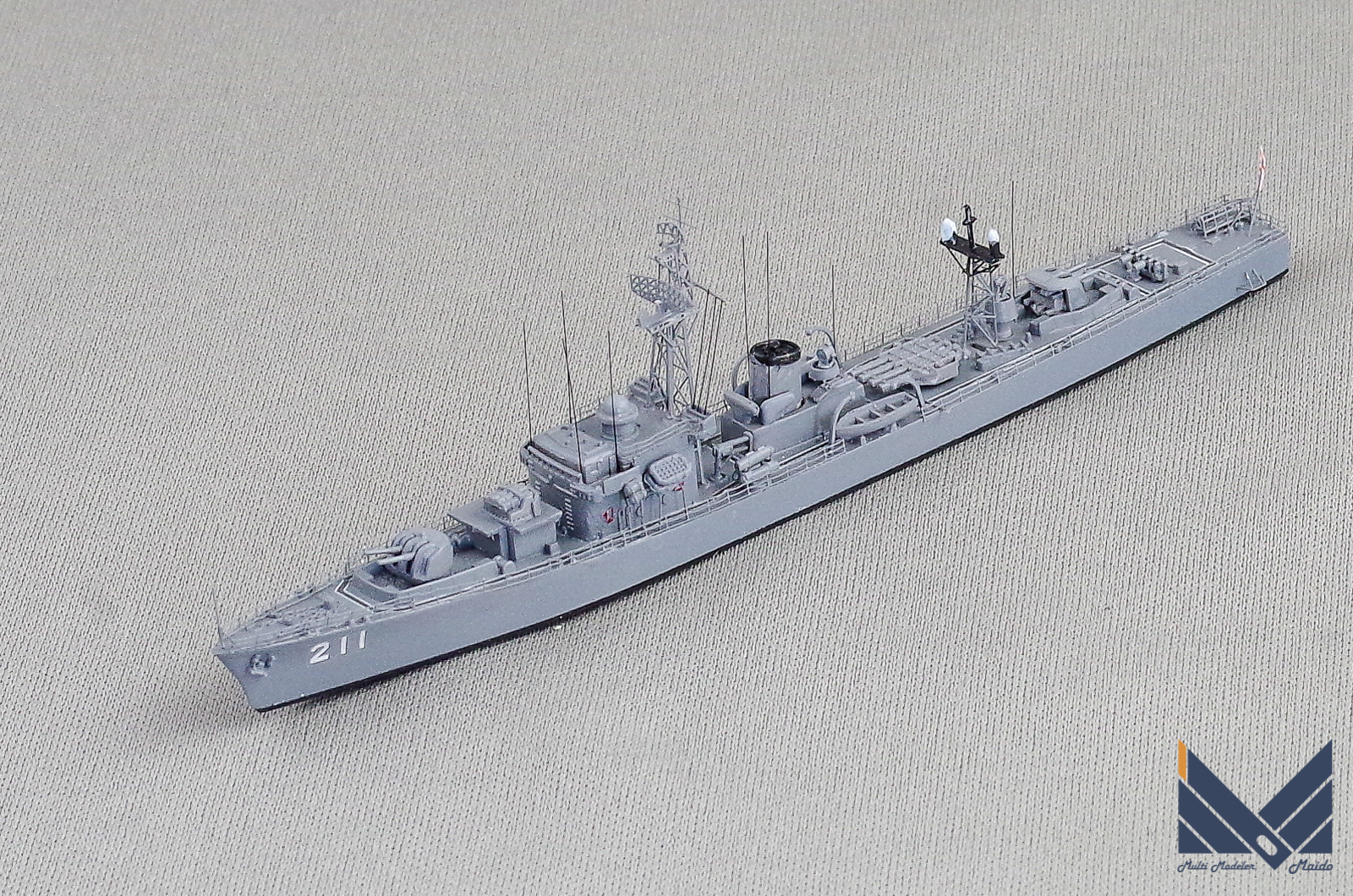 ピットロード 1/700 海上自衛隊護衛艦「いすず」完成品 JMSDF Isuzu
