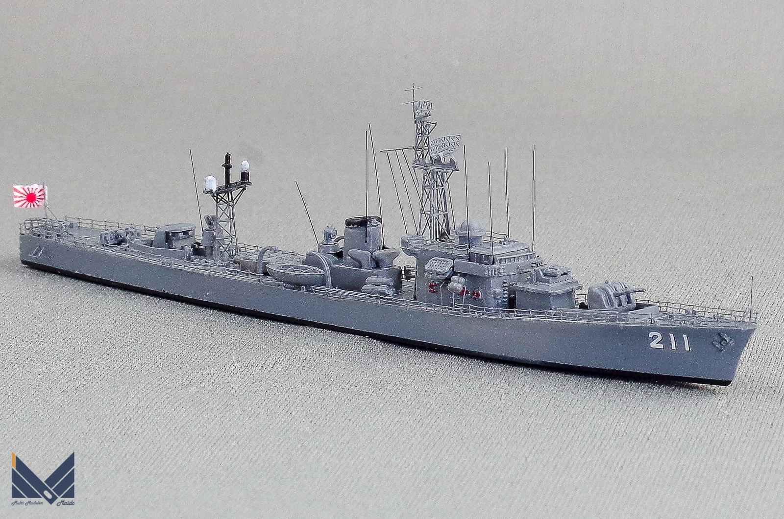 ピットロード　1/700　海上自衛隊護衛艦　いすず　プラモデル　完成品