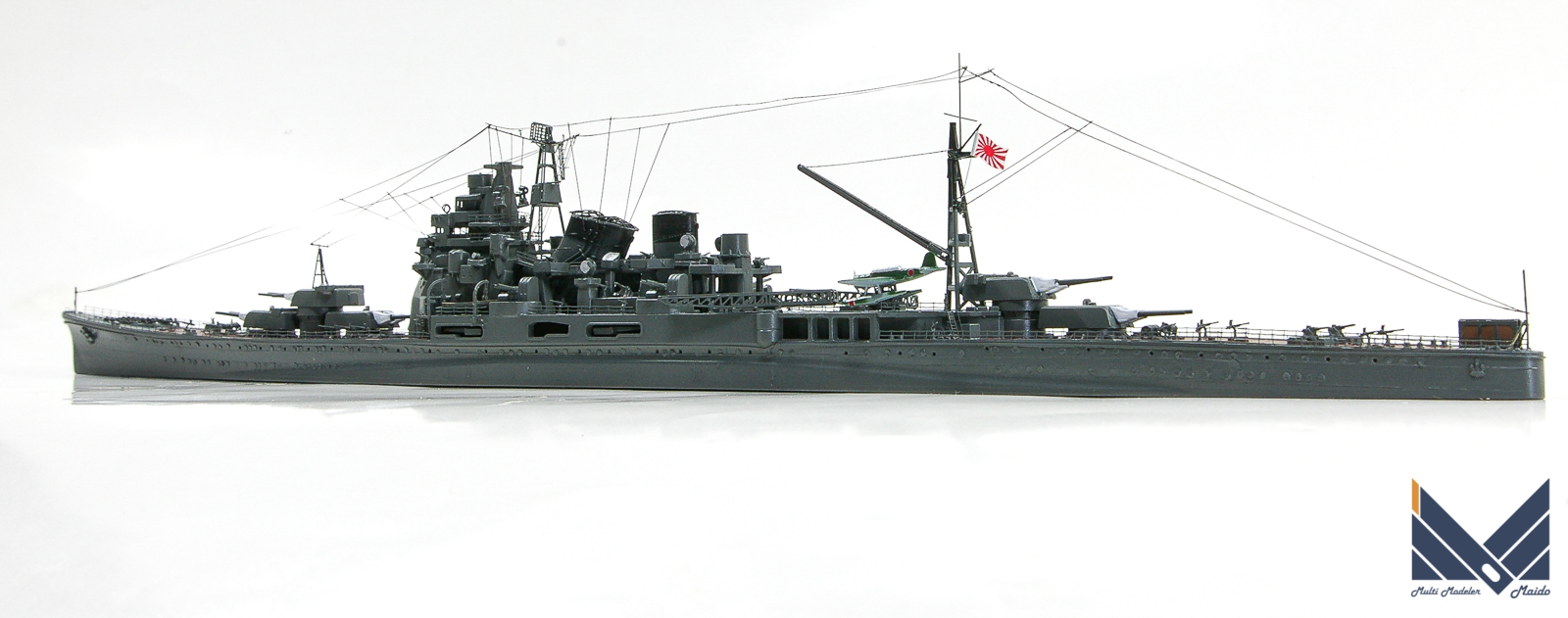 アオシマ　1/700　日本海軍重巡洋艦1944　プラモデル　完成品