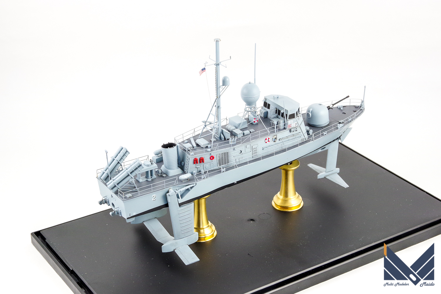 ホビーボス　1/200 アメリカ海軍ミサイル艇　ハーキュリーズ　プラモデル　完成品