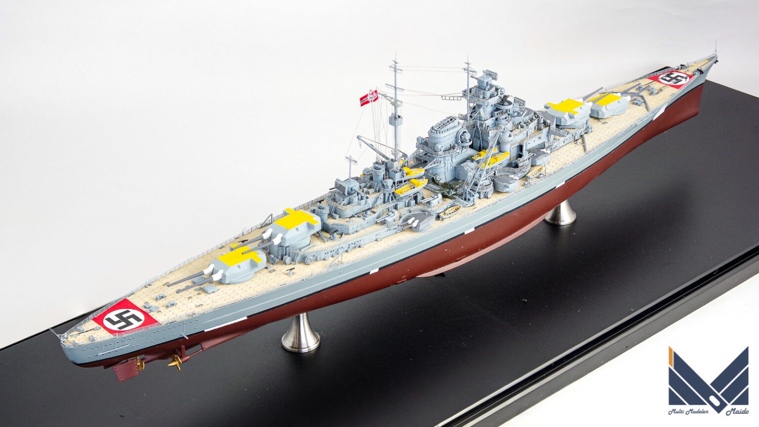 フライホーク 1 700 ドイツ海軍 戦艦 シャルンホルスト 1943 豪華版 