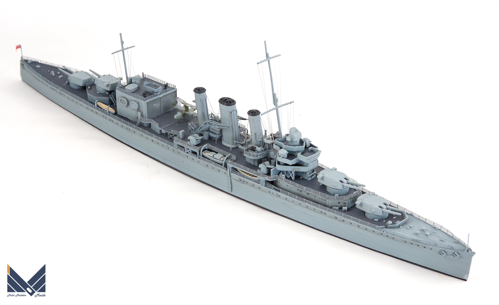 オシマ　1/700　イギリス重巡洋艦コーンウォール　プラモデル　完成品