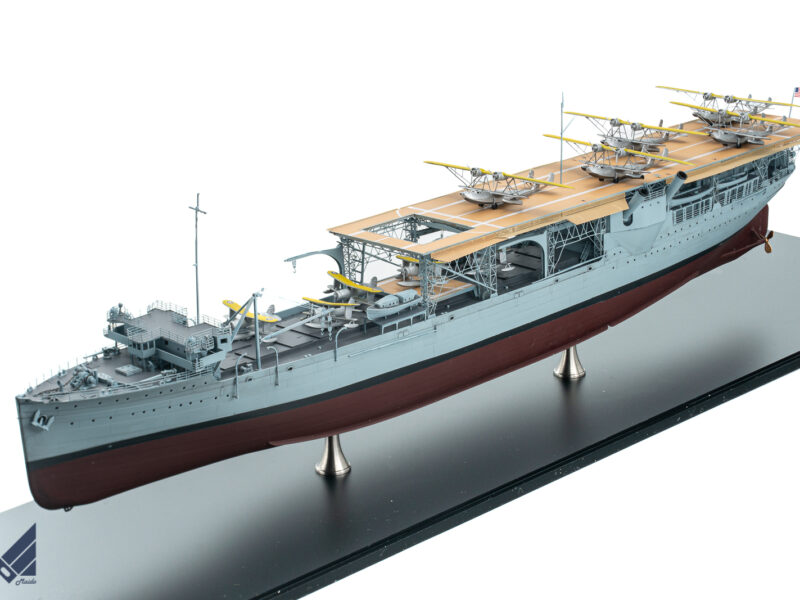 トランペッター　1/350 アメリカ海軍水上機母艦　ラングレー　プラモデル完成品
