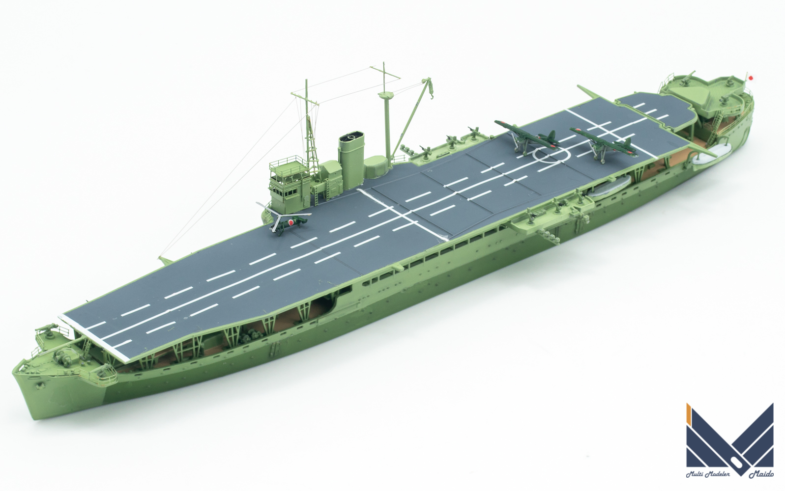 アオシマ 1/700 日本陸軍丙型特種船 あきつ丸 後期型完成品 Akitsumaru 