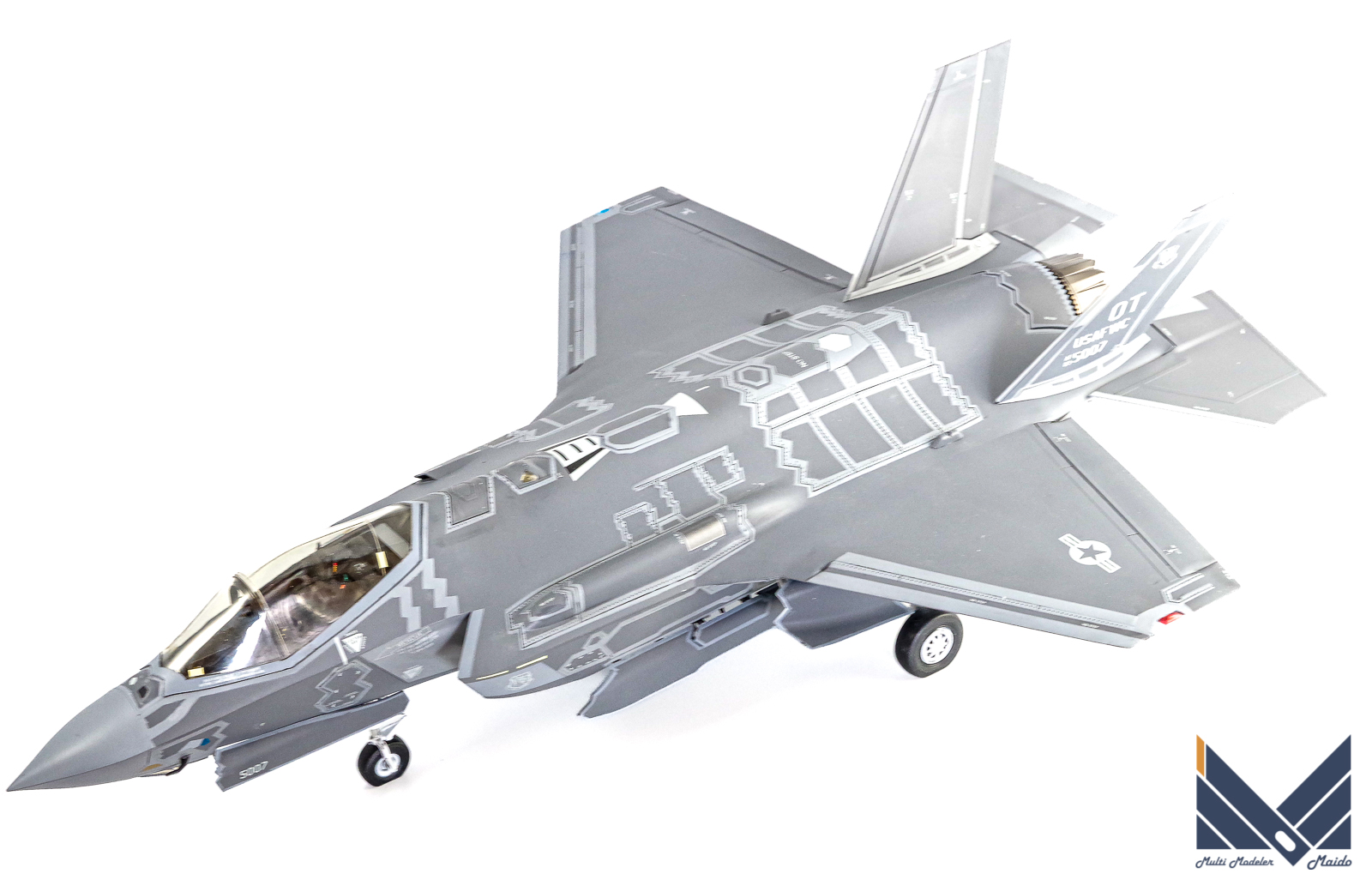 イタレリ 1/32 F-35A 完成品 Italeri飛行機模型完成品 - 模型工房M