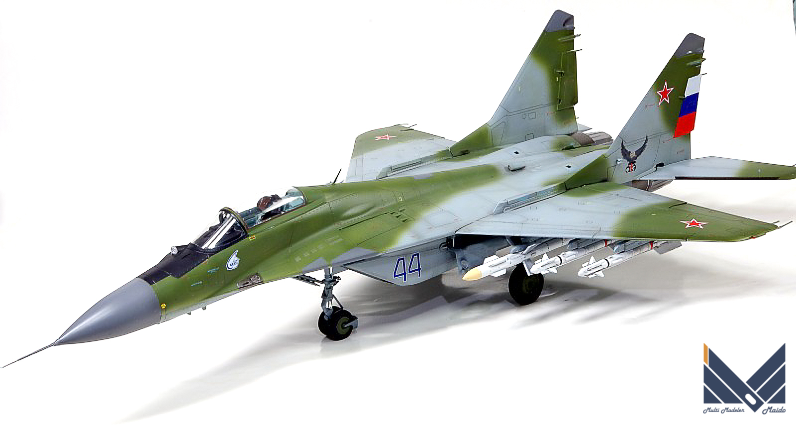 グレートウォールホビー 1/48 ロシア空軍 MiG-29（9-12） ファルクラム 完成品 Great Wall Hobby 完成品 - 模型工房M