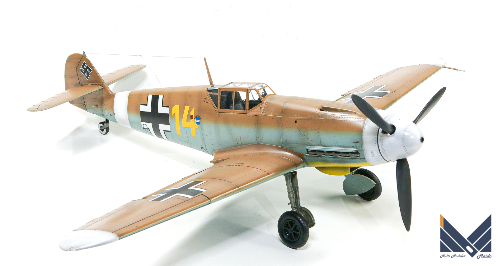 ハセガワ　1/32　bf-109F-4　マルセイユ　プラモデル　完成品