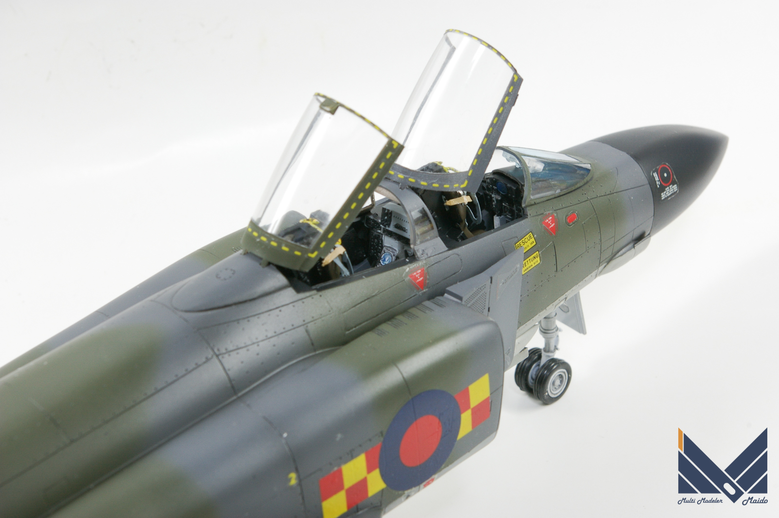 ハセガワ 1/48 F-4 ブリティッシュファントム FGR.2 完成品 HASEGAWA ...