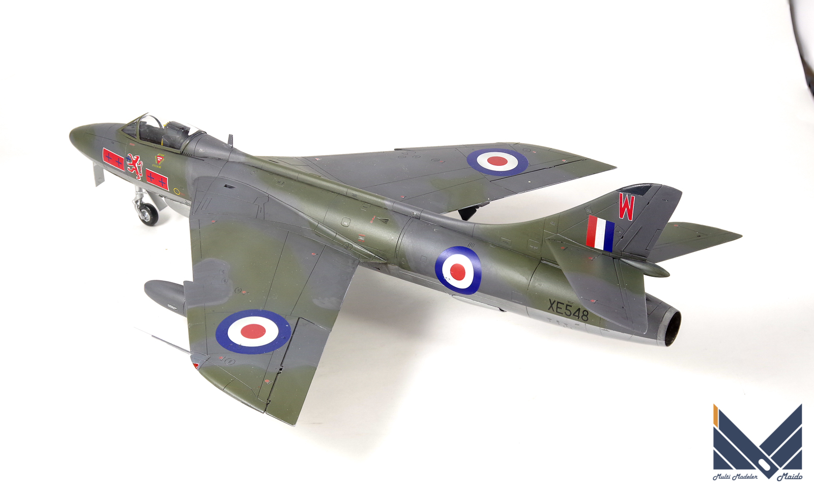 エアフィックス 1/48 ホーカーハンター F.6 完成品 AIRFIX Hawker