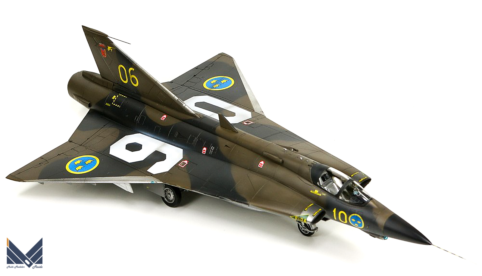 ハセガワ 1/48 ドラケン ノーマル塗装 完成品HASEGAWA SAAB 35 Draken 