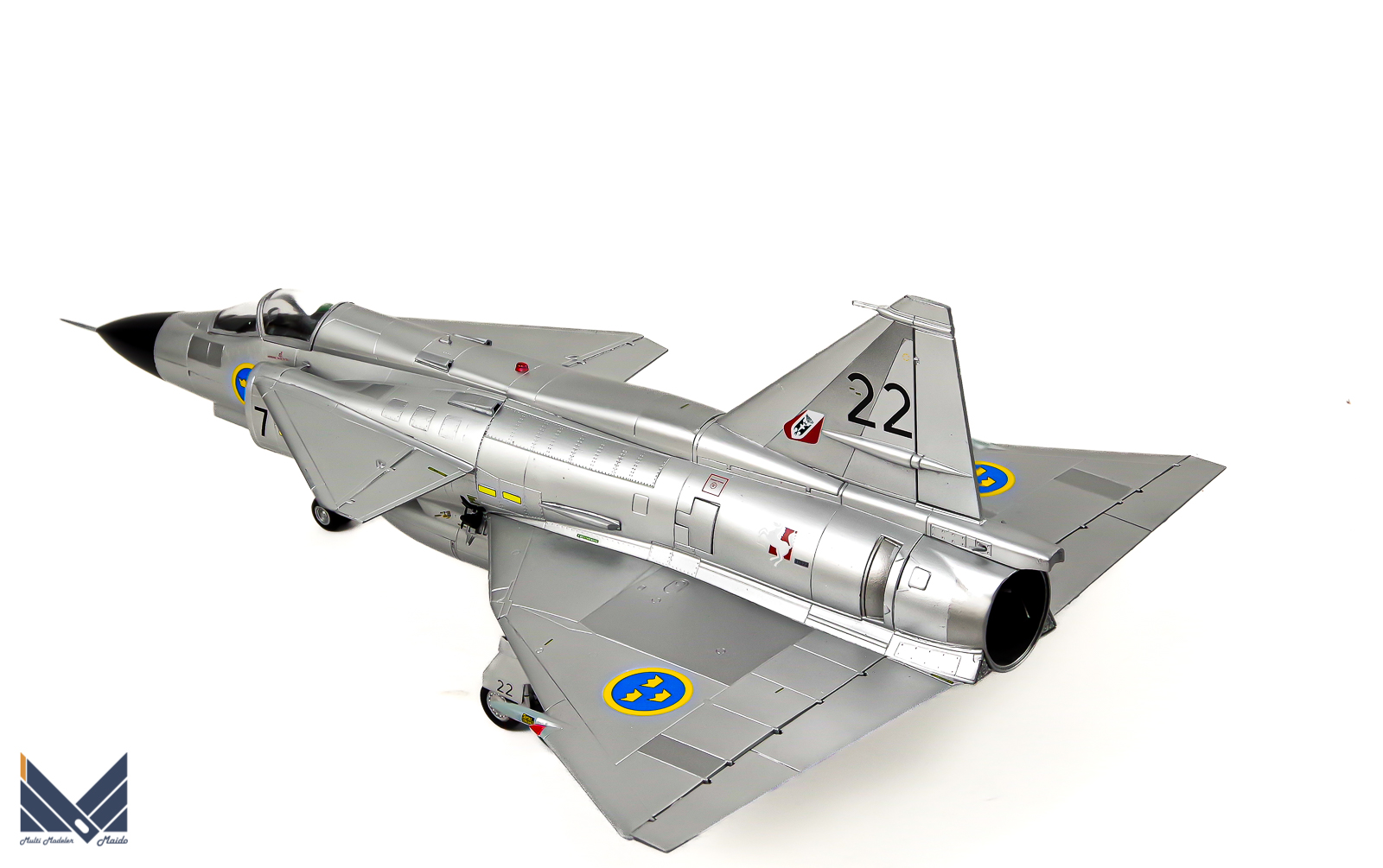 スペシャルホビー　1/72　スウェーデン空軍戦闘機　ビゲン　単座型　プラモデル　完成品