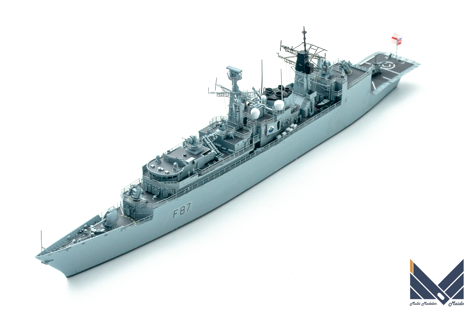 オレンジホビー 1/700 イギリス海軍22型フリゲート 完成品 Chatham 