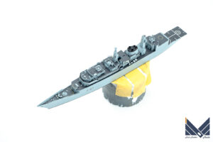 オレンジホビー　1/700　イギリス海軍フリゲート艦　チャタム　レジンキット　製作中
