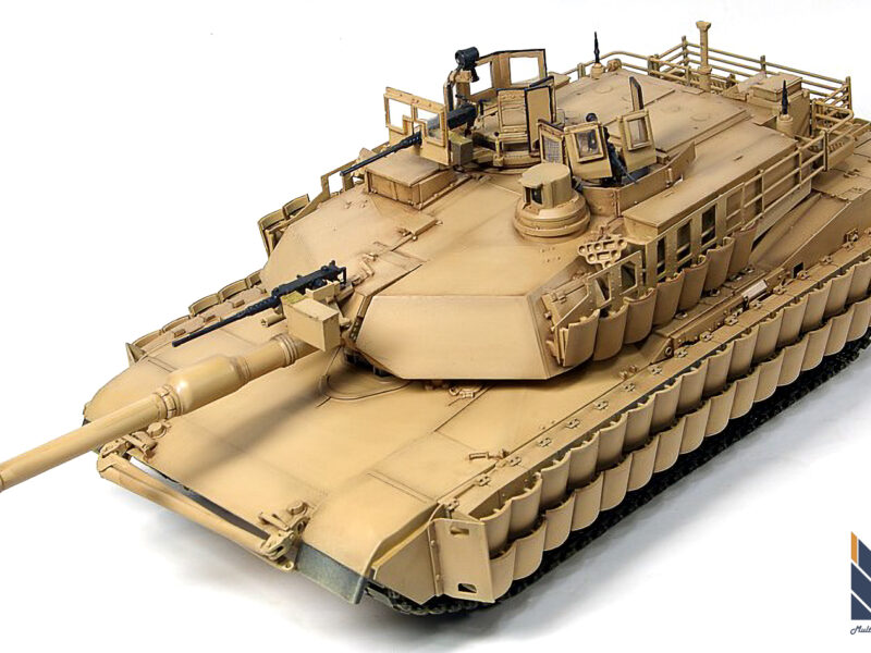 タミヤ　1/35　アメリカ陸軍戦車　M1A2 エイブラムス　SEP　TUSK2　プラモデル　完成品