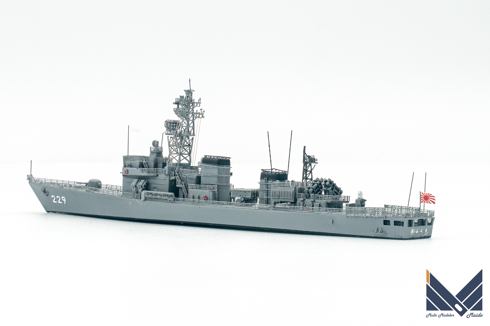 ハセガワ　1/700　海上自衛隊　護衛艦　あぶくま　プラモデル　完成品