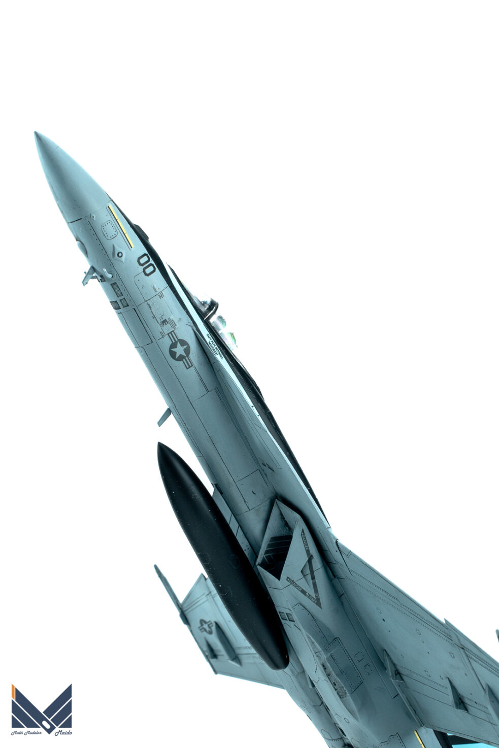 ハセガワ　1/72 F/A-18E スーパーホーネット　トップガンマーヴェリック　航空学校　完成品