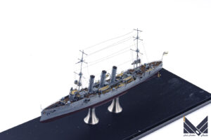 フライホーク　1/700　ドイツ海軍軽巡洋艦　エムデン　プラモデル　完成品