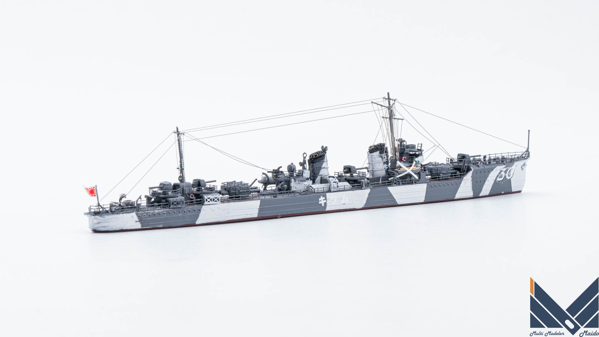 ヤマシタホビー　1/700　日本海軍睦月型駆逐艦　睦月　迷彩　プラモデル　完成品