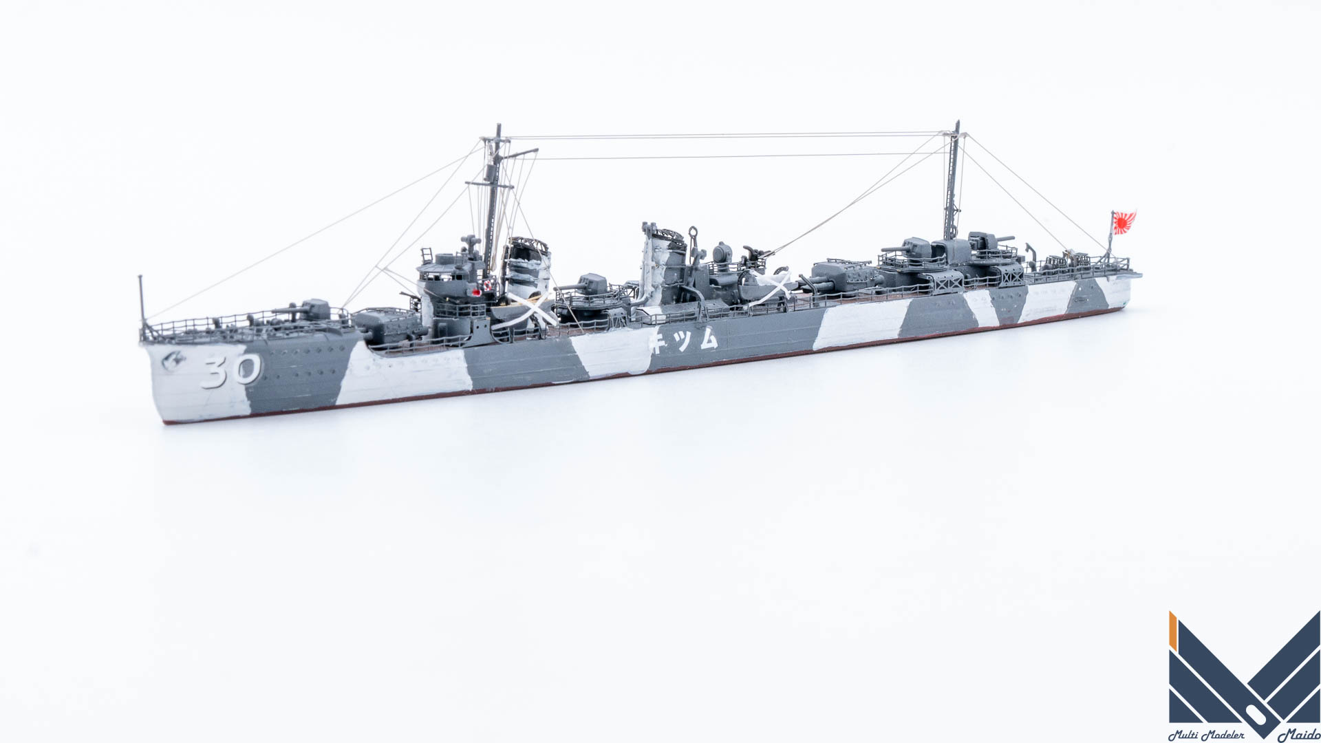 ヤマシタホビー　1/700　日本海軍睦月型駆逐艦　睦月　迷彩　プラモデル　完成品