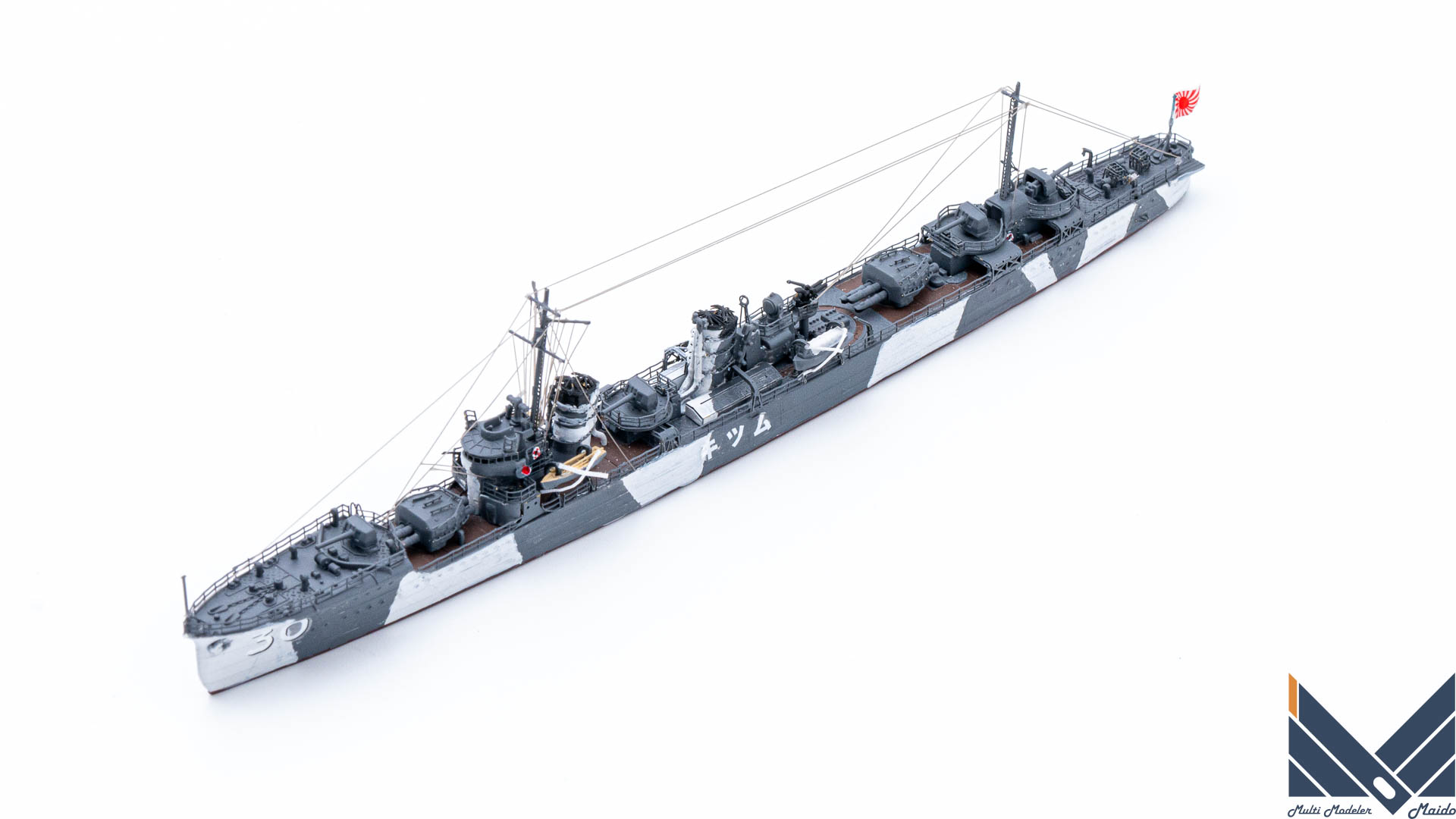 ヤマシタホビー　1/700　日本海軍睦月型駆逐艦　睦月　迷彩　プラモデル　完成品