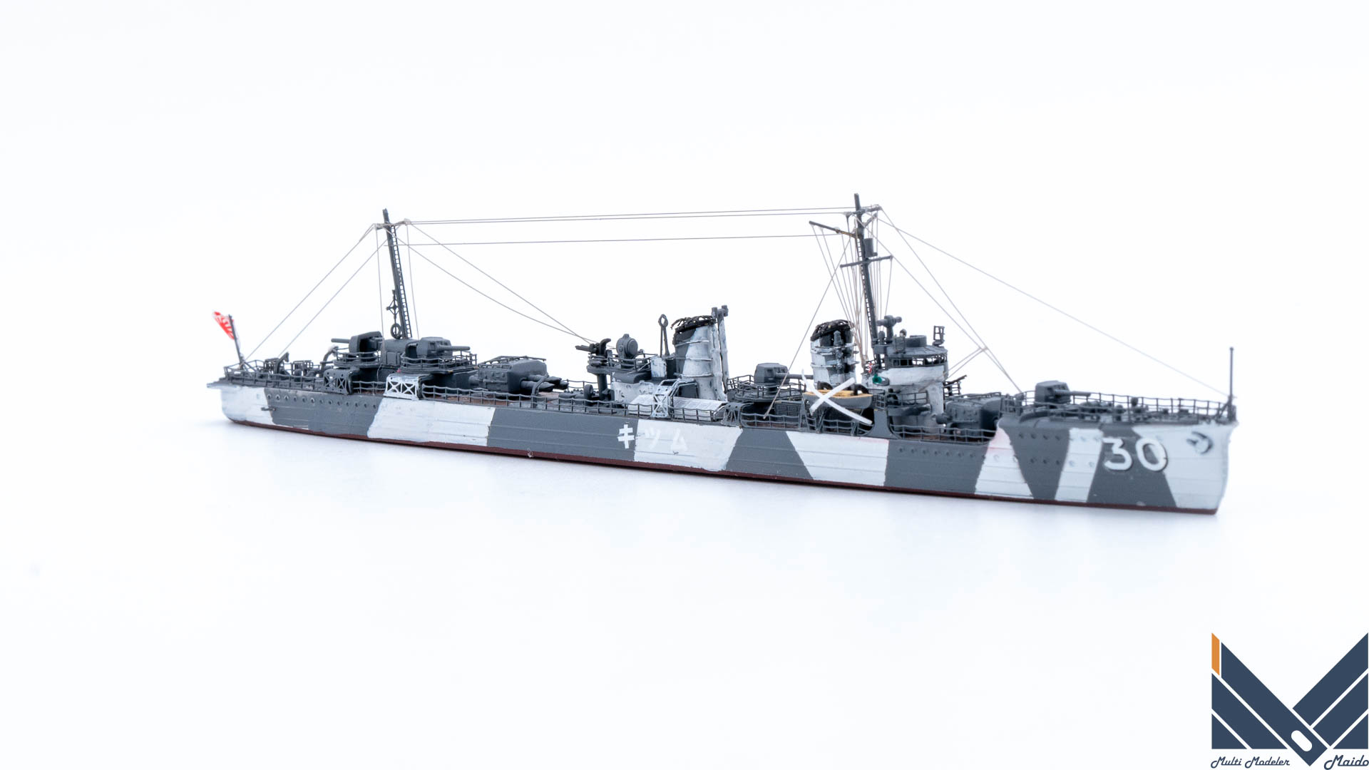 ヤマシタホビー　1/700　日本海軍睦月型駆逐艦　睦月　迷彩　プラモデル　完成品