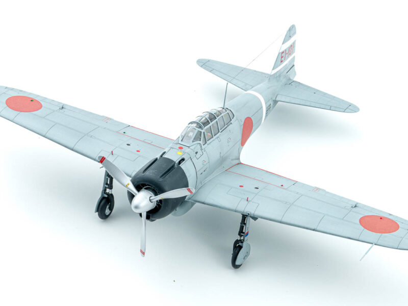 エデュアルド　1/48 零式艦上戦闘機二一型　プラモデル　完成品