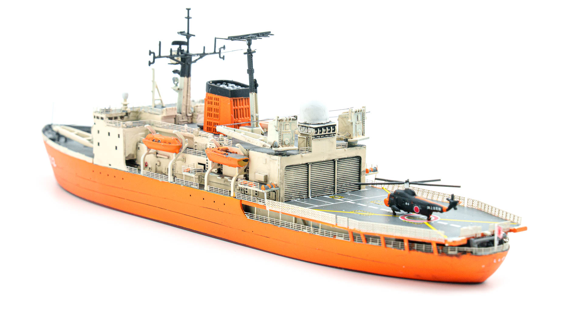 ォーサイト/シールズモデル　1/700　海上自衛隊　南極観測船　しらせ5002　プラモデル　完成品