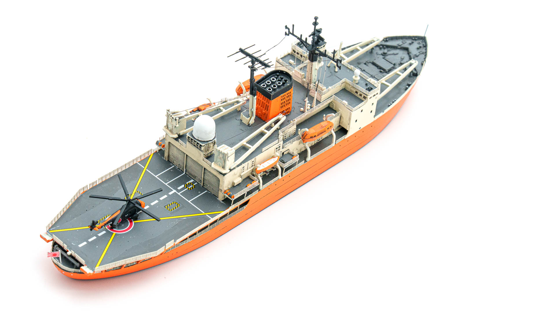 ォーサイト/シールズモデル　1/700　海上自衛隊　南極観測船　しらせ5002　プラモデル　完成品