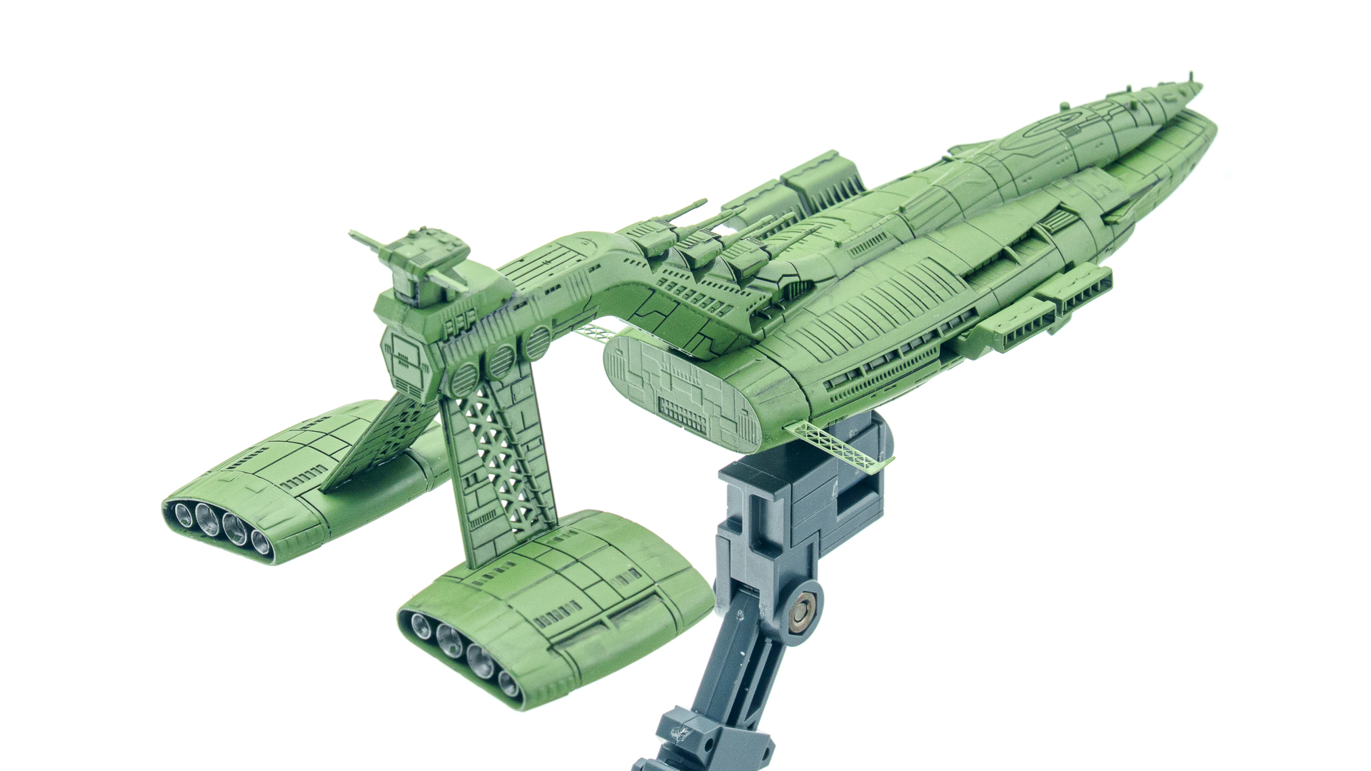 バンダイ　1/1700　EXモデル　ジオン公国軽巡洋艦　ムサイ　プラモデル　完成品