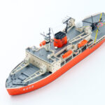 フォーサイト/シールズモデル　1/700南極観測船　しらせ　プラモデル　完成品